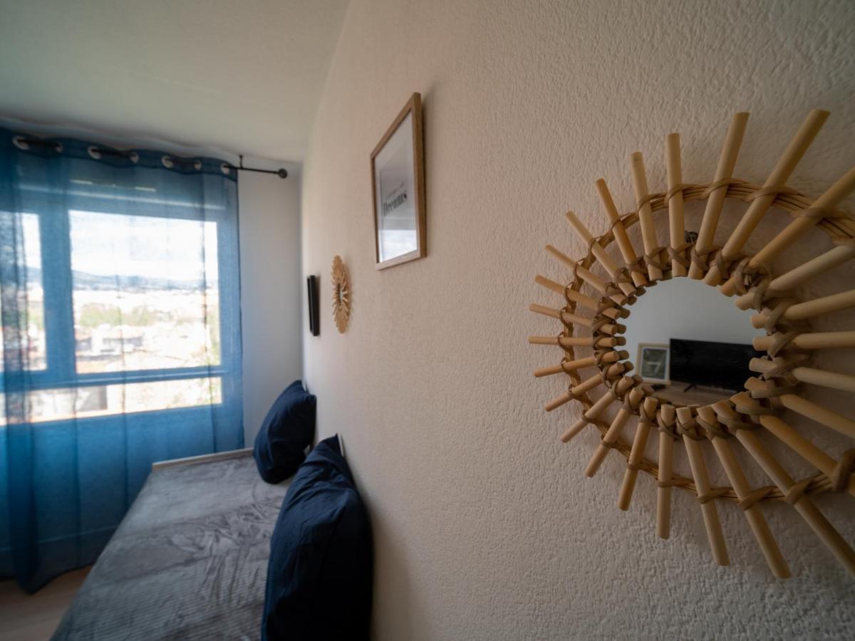 Appartement Climatise Avec Parking A 6Min A Pied De La Gare St Charles Marseille Exterior photo