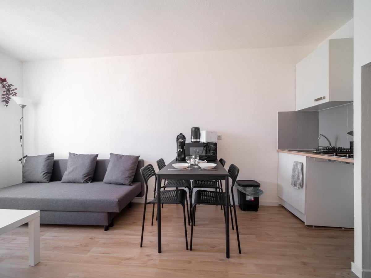 Appartement Climatise Avec Parking A 6Min A Pied De La Gare St Charles Marseille Exterior photo