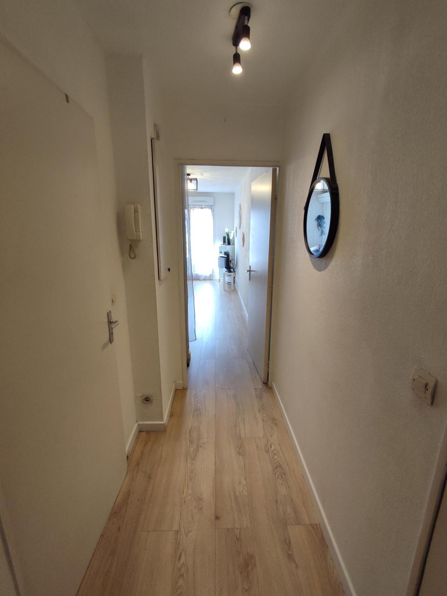 Appartement Climatise Avec Parking A 6Min A Pied De La Gare St Charles Marseille Exterior photo