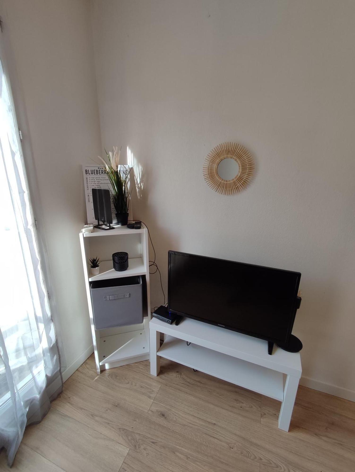 Appartement Climatise Avec Parking A 6Min A Pied De La Gare St Charles Marseille Exterior photo