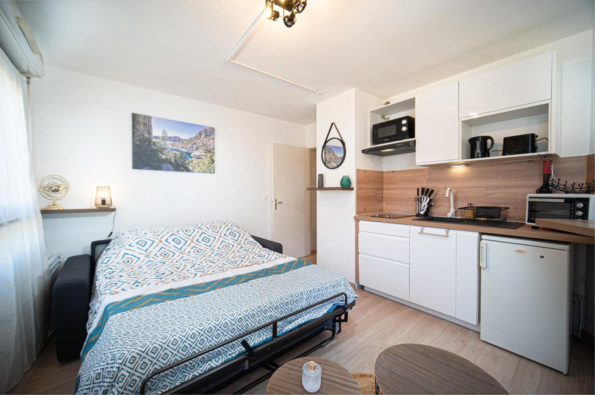 Appartement Climatise Avec Parking A 6Min A Pied De La Gare St Charles Marseille Exterior photo